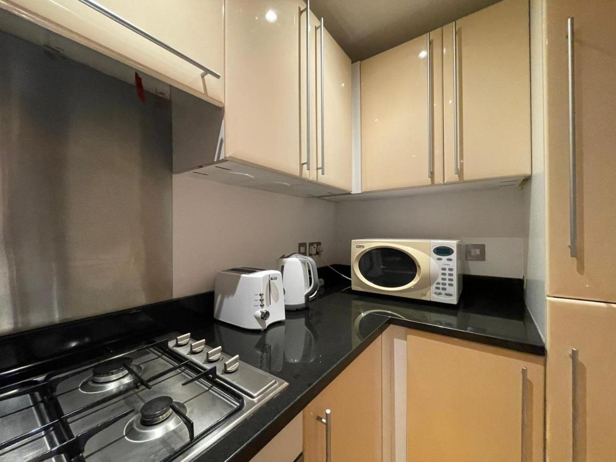ריצ'מונד Beautiful & Luxurious Apartment In Richmond מראה חיצוני תמונה